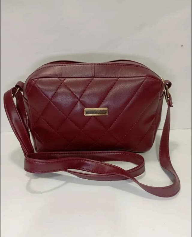 Women's Leather Plain Cross Body Bag